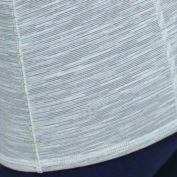 Lululemon Dancing Warrior Tank We Are From Space Silver Spoon Clear Mint Size 10 - Picture 8 of 8